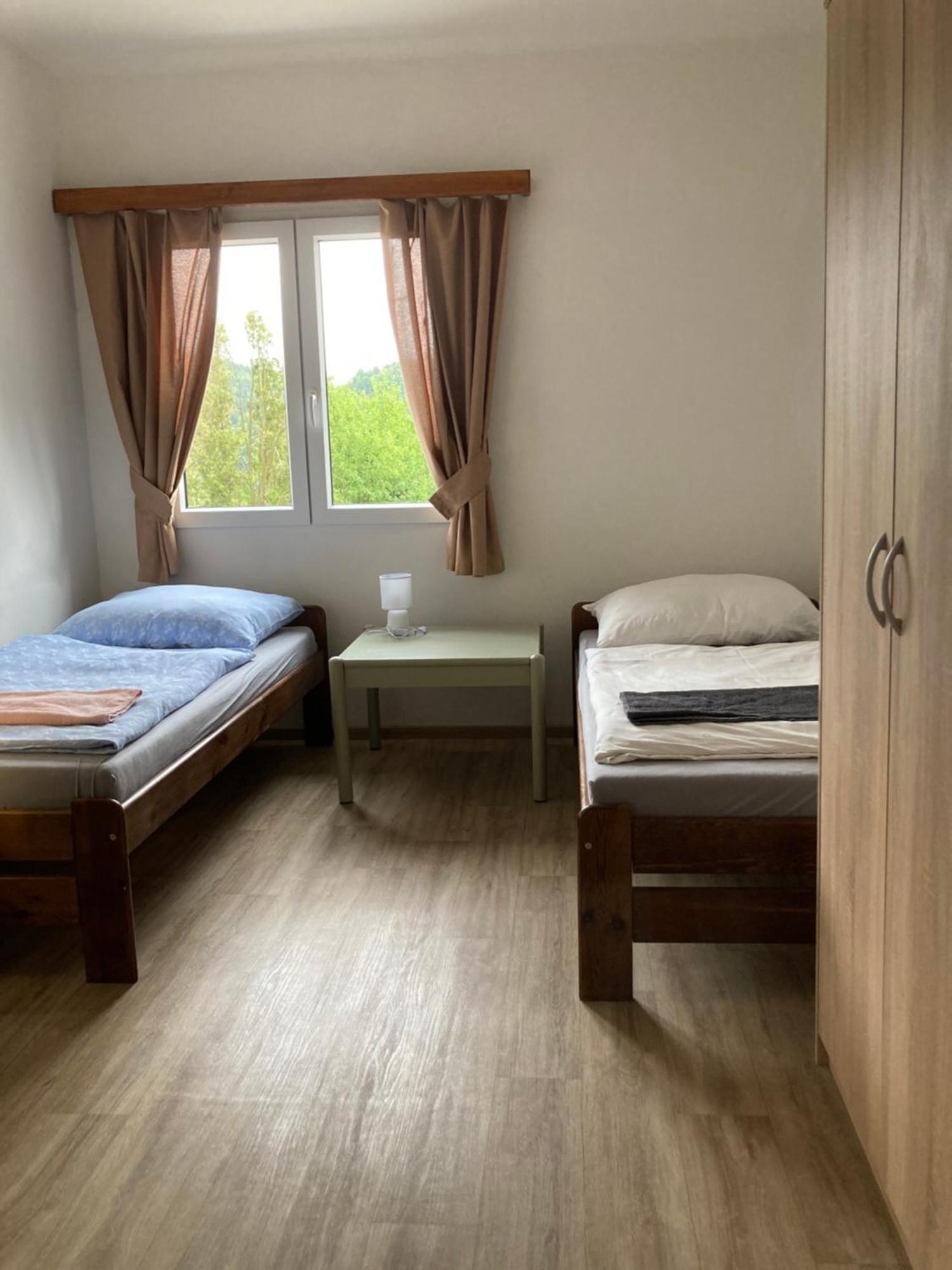 Penzion Cholin Novy Knin Zewnętrze zdjęcie